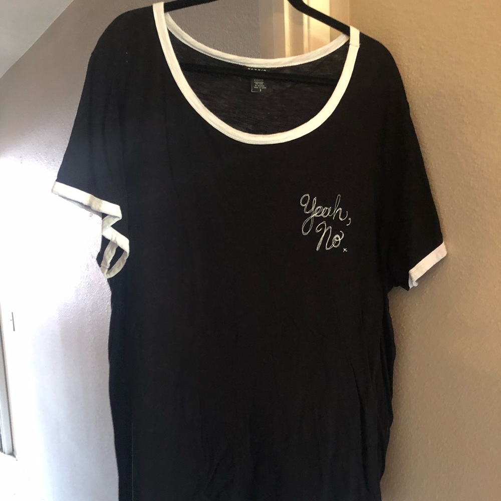 Torrid Yeah No Ringer Tee Size 3